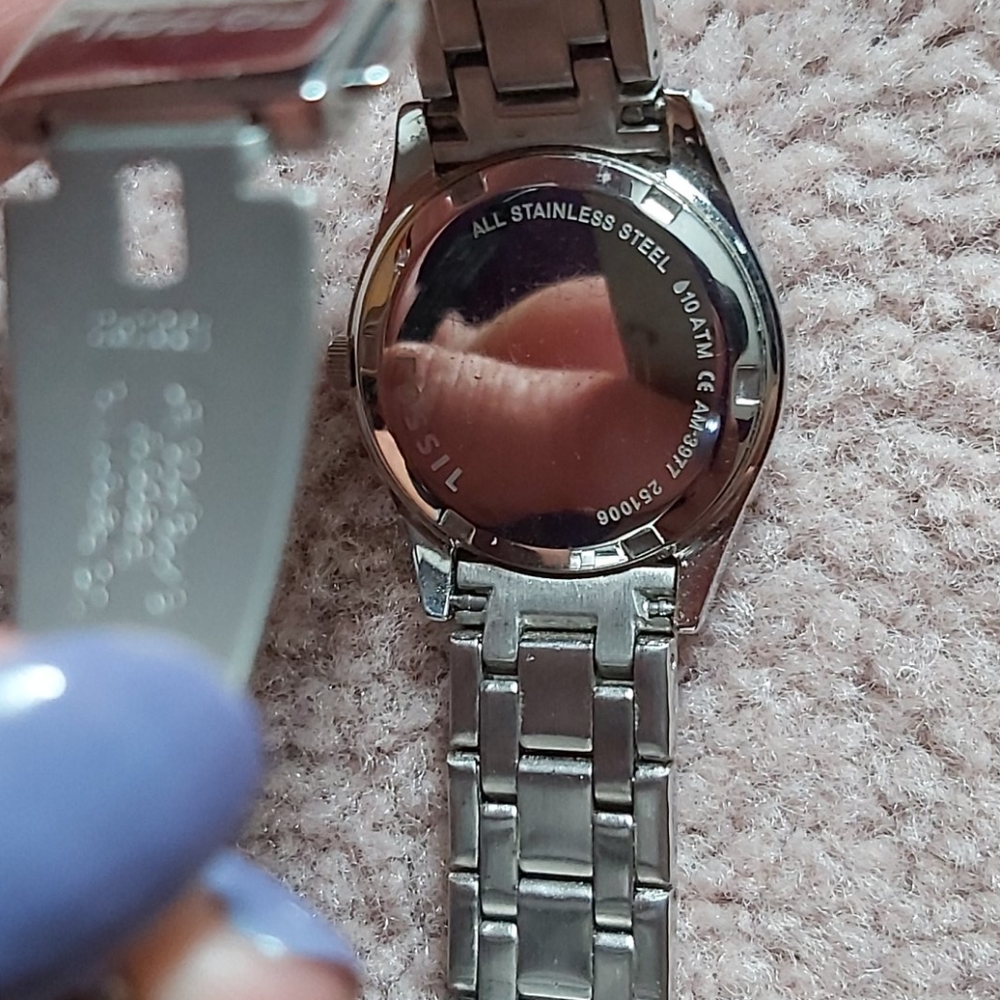 Watch - Picture 3 of 3
